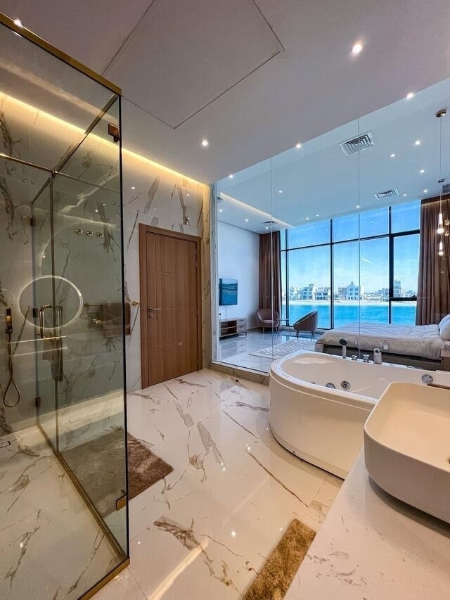 LAP  CHALET