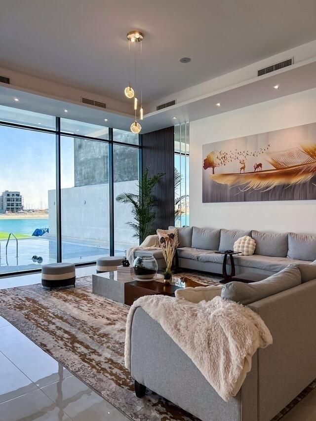 LAP  CHALET