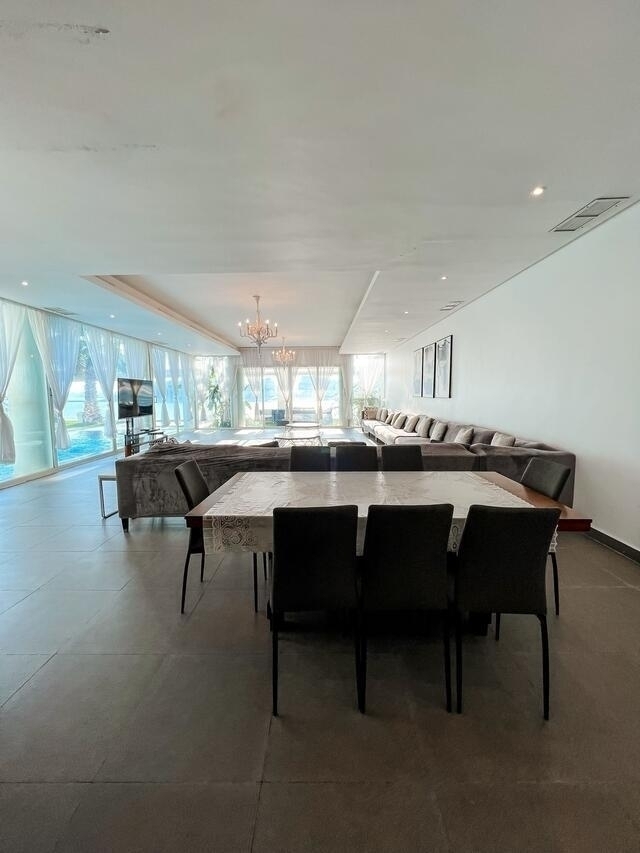 DIVON CHALET