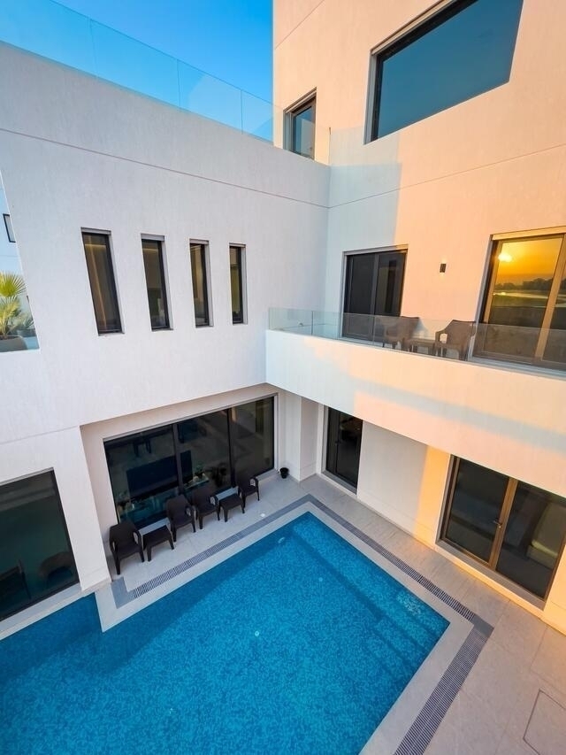 SB CHALET
