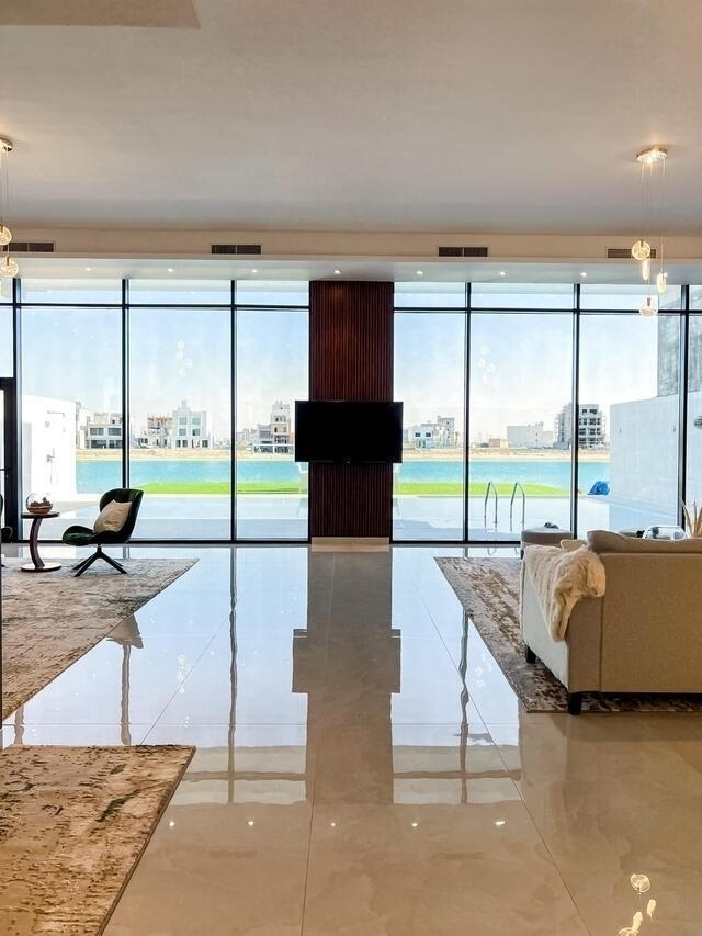 LAP  CHALET