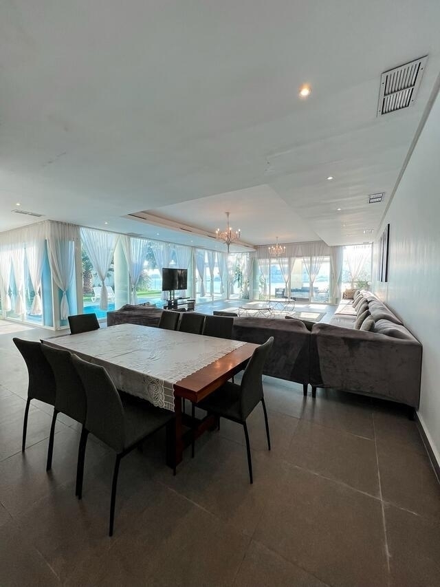 DIVON CHALET