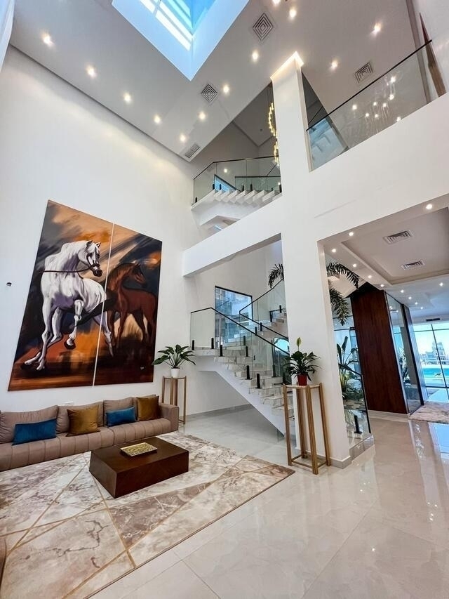 LAP  CHALET