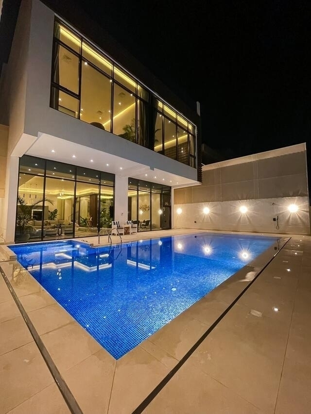 LAP  CHALET