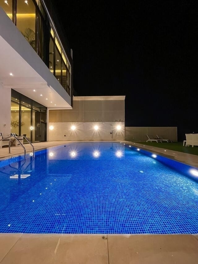 LAP  CHALET
